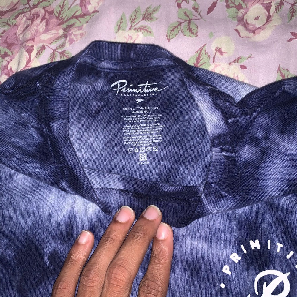 Primitive t-shirt - Picture 3 of 3